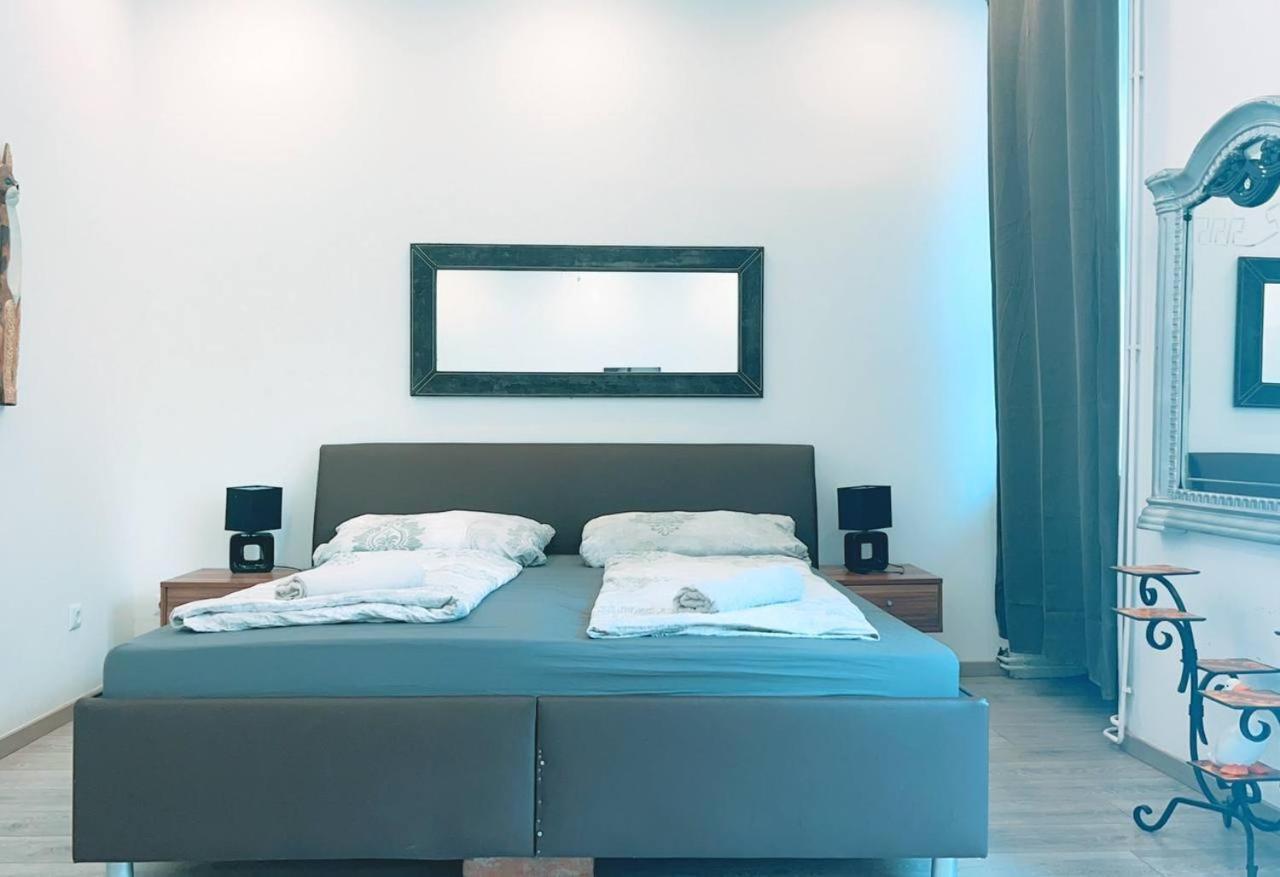 Comfort Apartment 5P Hn Vienna Luaran gambar