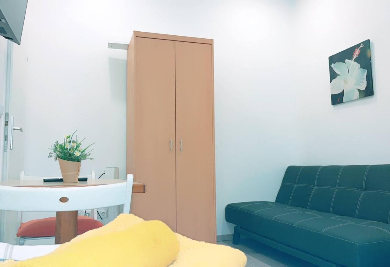 Comfort Apartment 5P Hn Vienna Luaran gambar