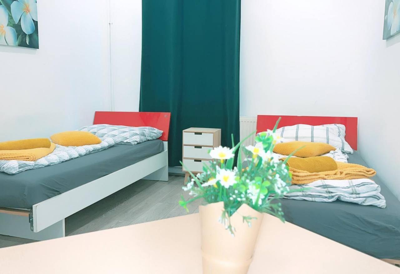 Comfort Apartment 5P Hn Vienna Luaran gambar